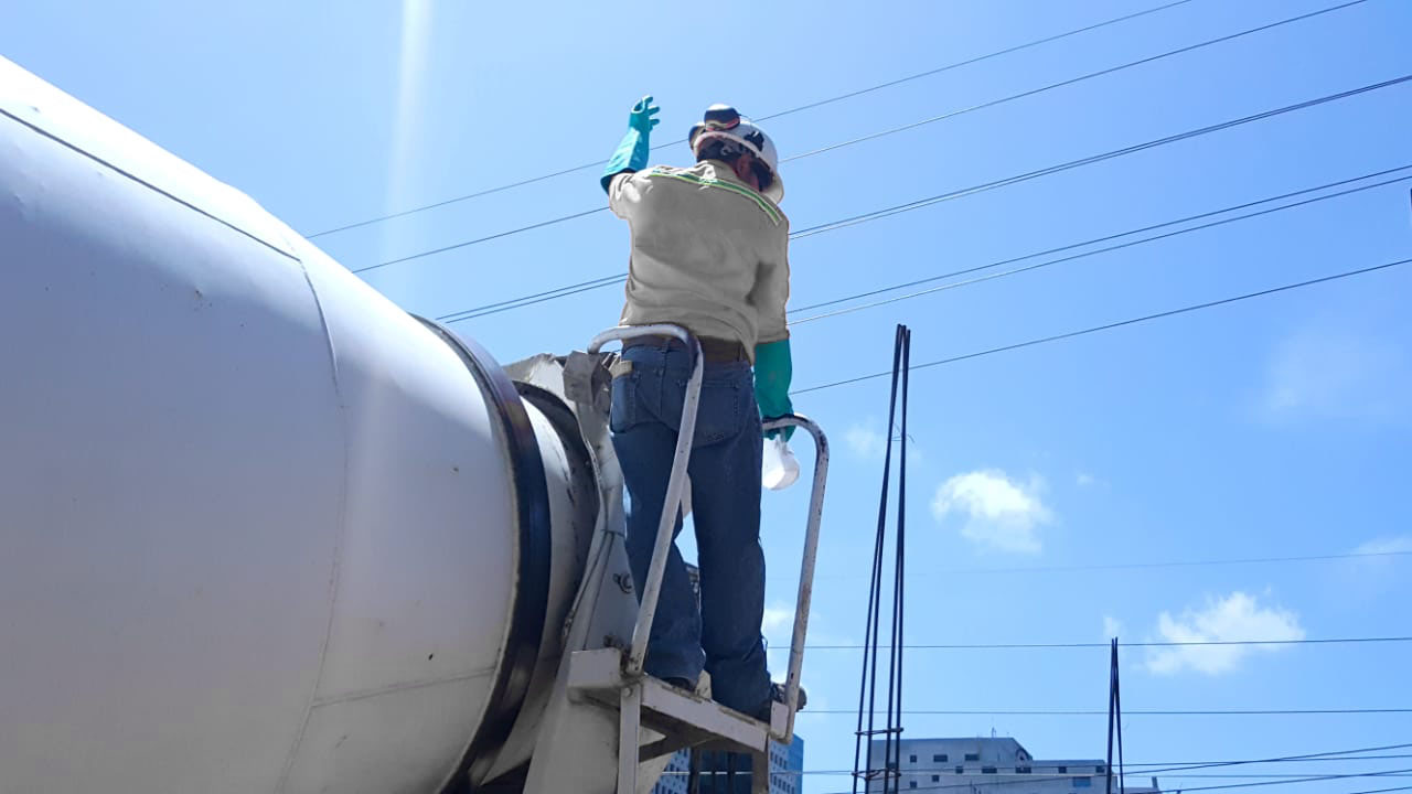 Nivelación de superficie de concreto